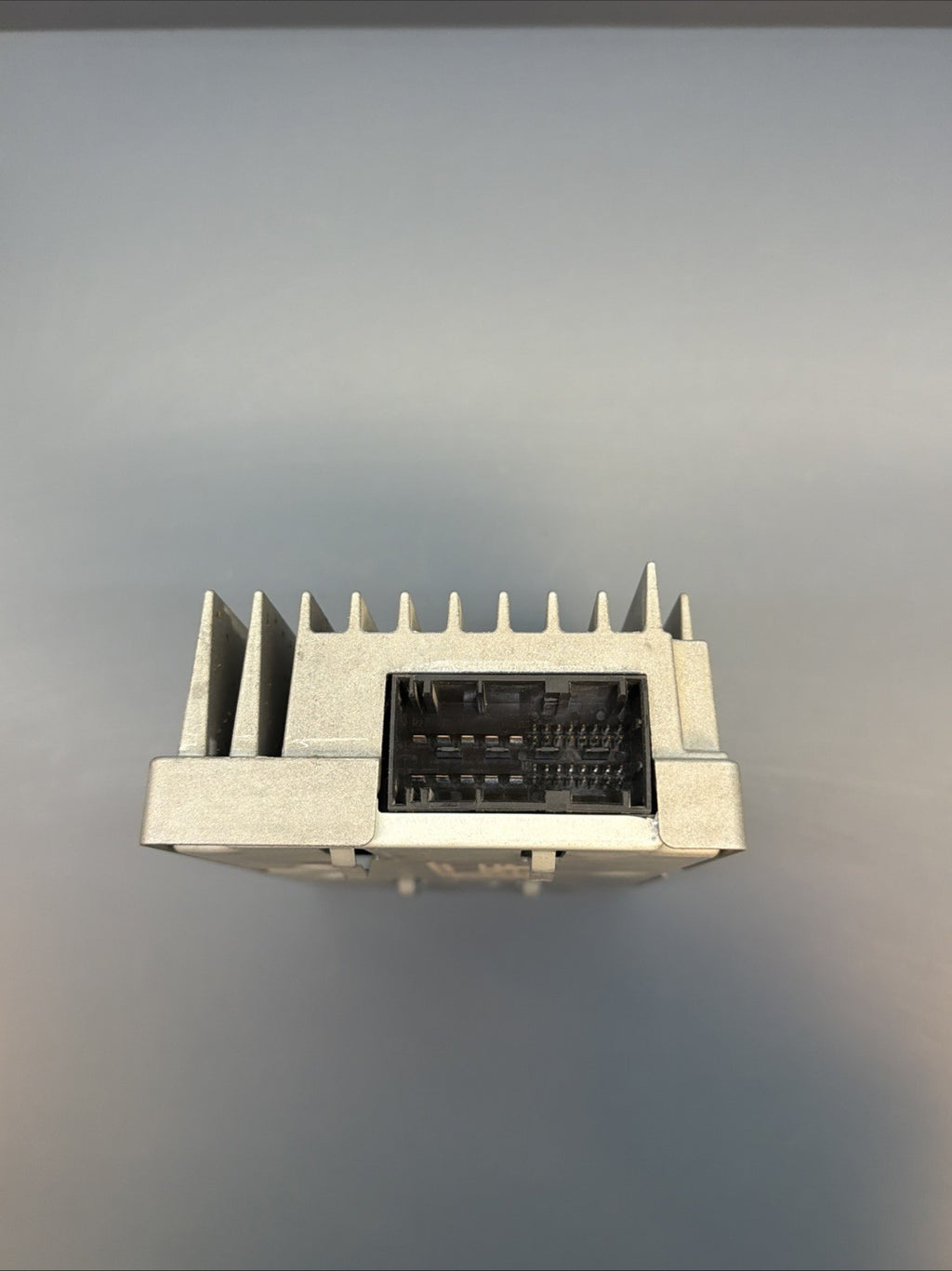 2012 2013 2014 2015 BMW X1 RADIO STEREO AUDIO AMP AMPLIFIER LEAR OEM 9283499