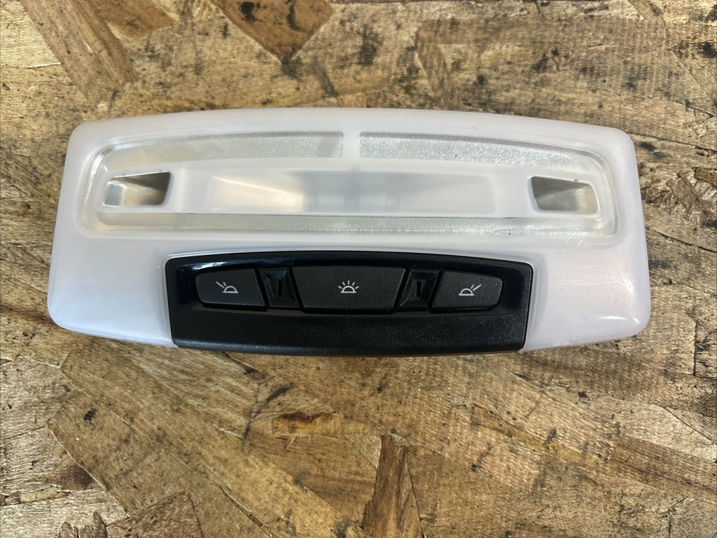 12-16 BMW F30 3-SERIES REAR INTERIOR OVERHEAD DOME LIGHT LAMP 179349-00 OEM