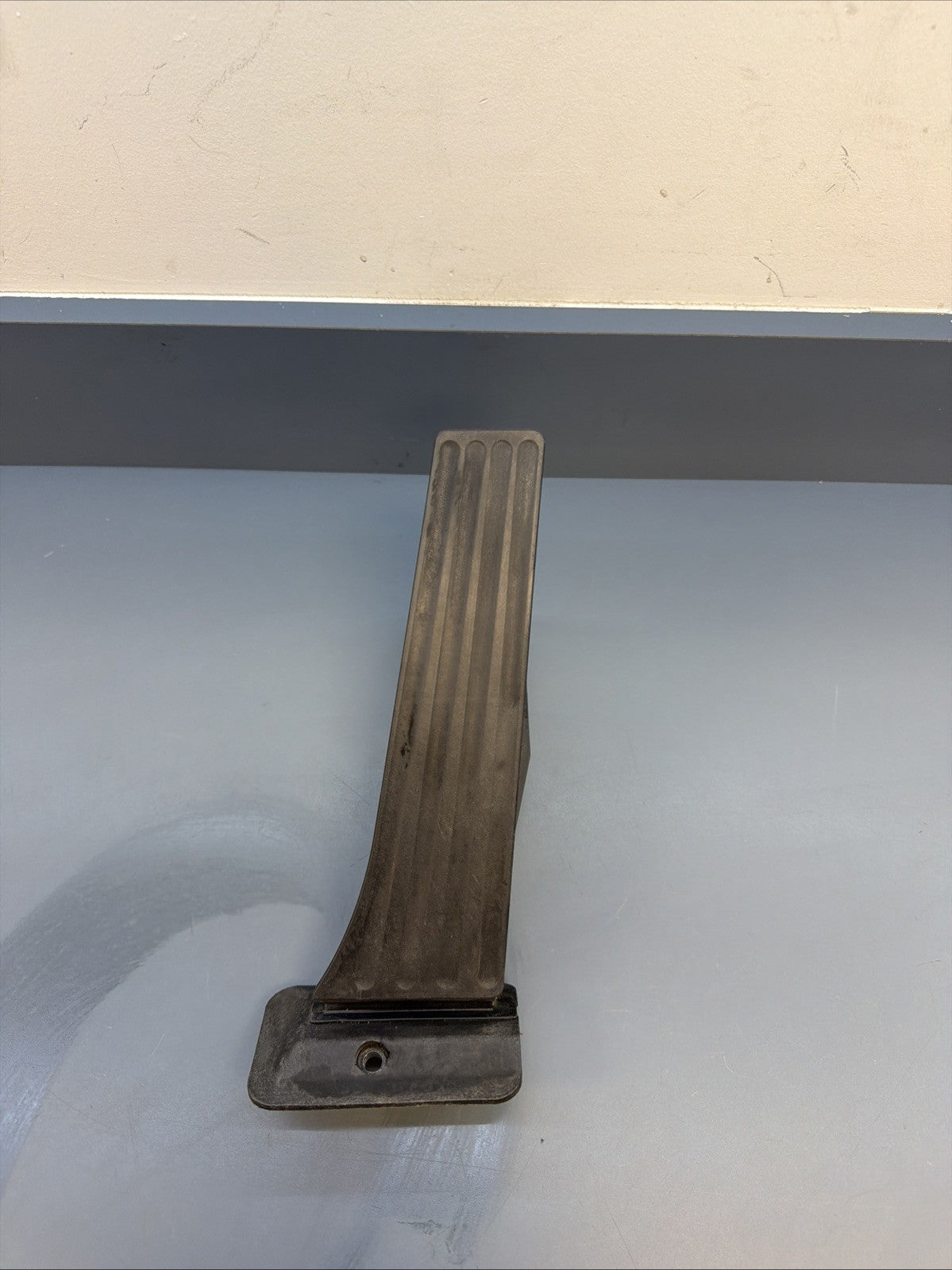 BMW E60 E90 E63 E64 F30 F36 Floor Gas Accelerator Pedal Lever Module Sensor OEM