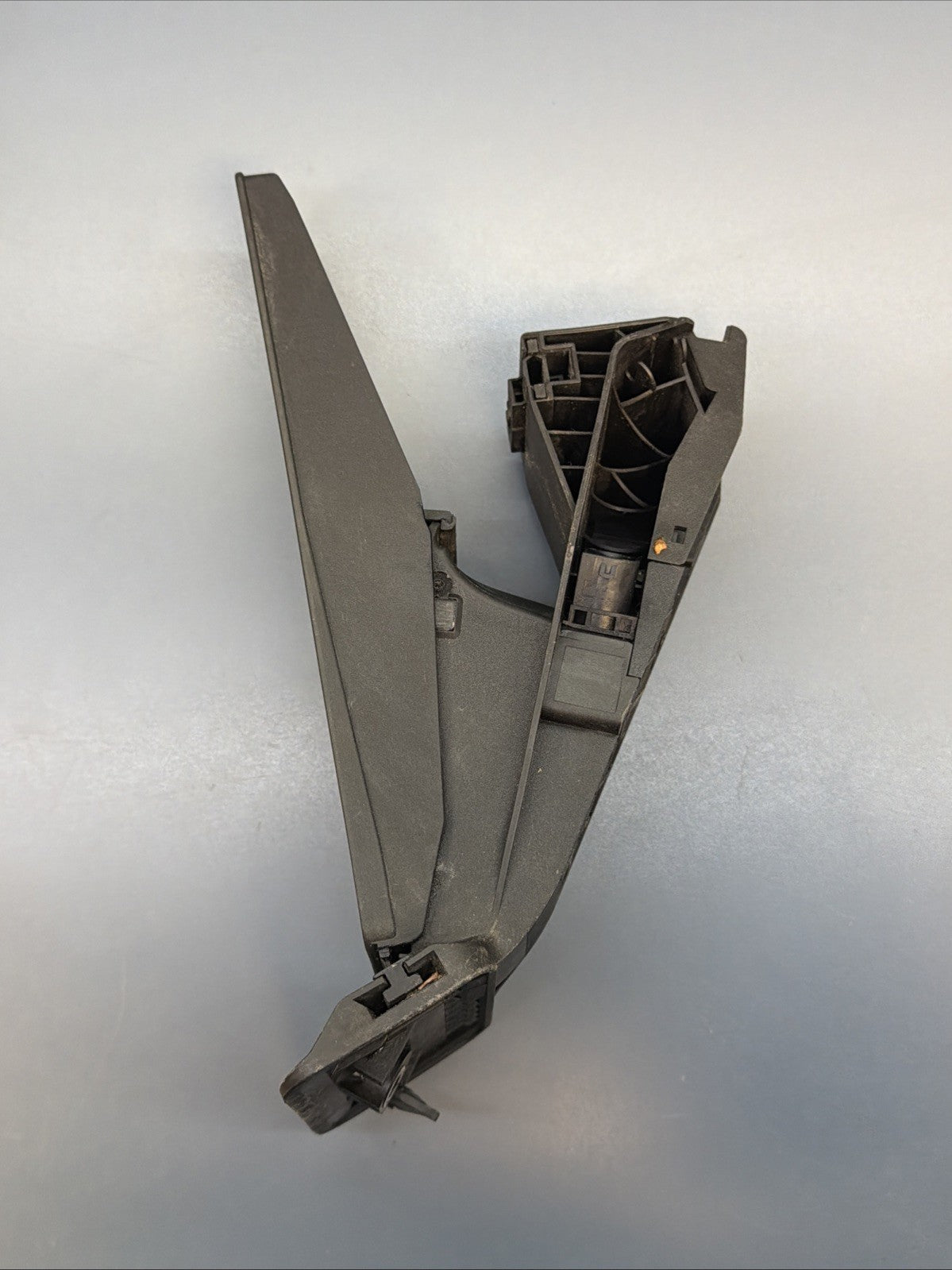 2007 - 2013 BMW X5 E70 xDrive50i Gas Accelerator Throttle Pedal Pad 6789998 OEM