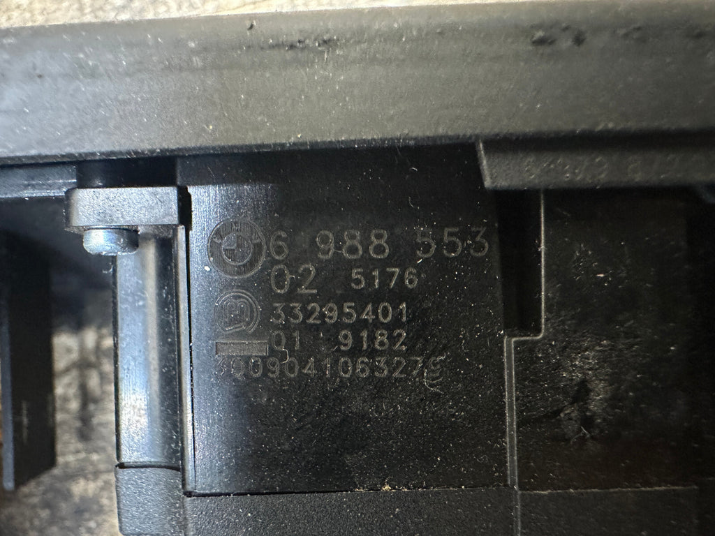 BMW 05-10 E60 5 SERIES BLACK HEADLIGHT CONTROL SWITCH PANEL COMPLETE 6988553