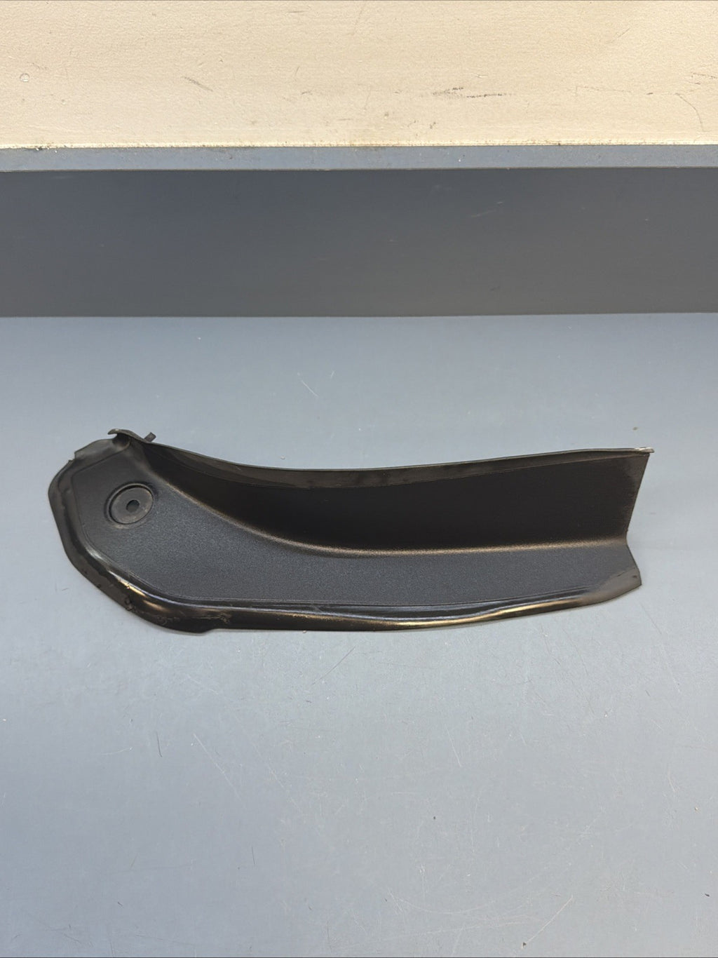 12-16 BMW F30 F80 3 Series M3 Rear Left Taillight Drip Molding OEM 51497290651