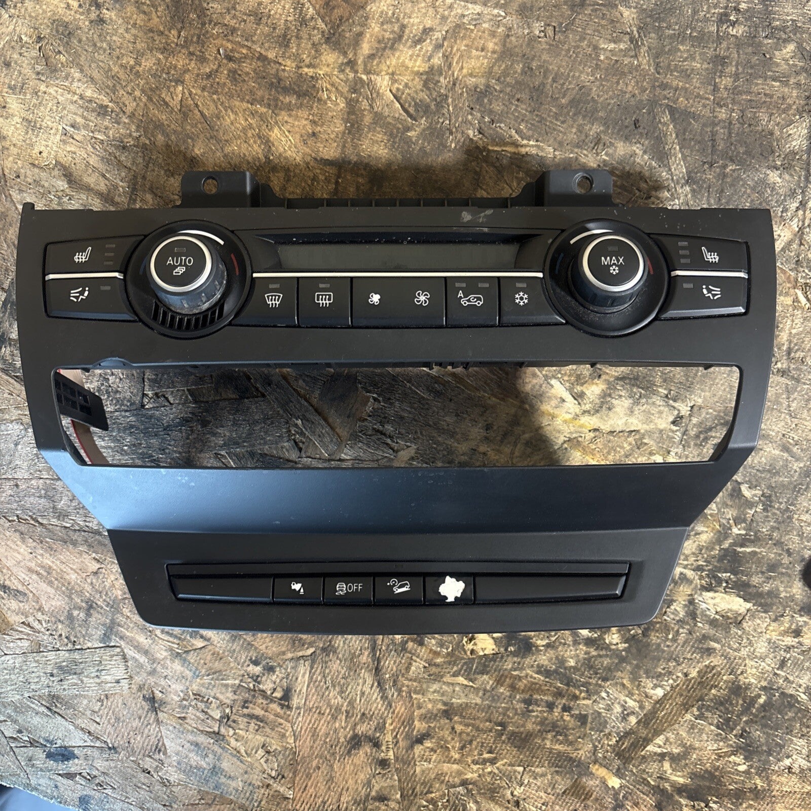 USED BMW X5 E70 HVAC CLIMATE CONTROL W/BAZEL 9262781-01/AB