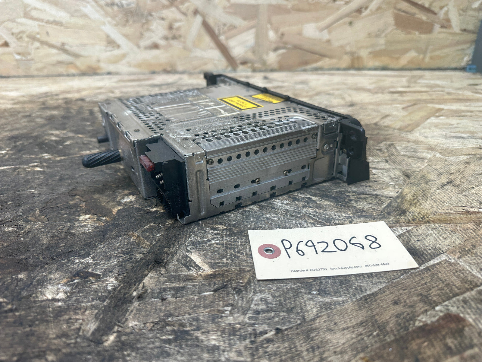 BMW 97-06 E46 3 SERIES BUSINESS CD AM/FM RADIO PLAYER OEM 6921963
