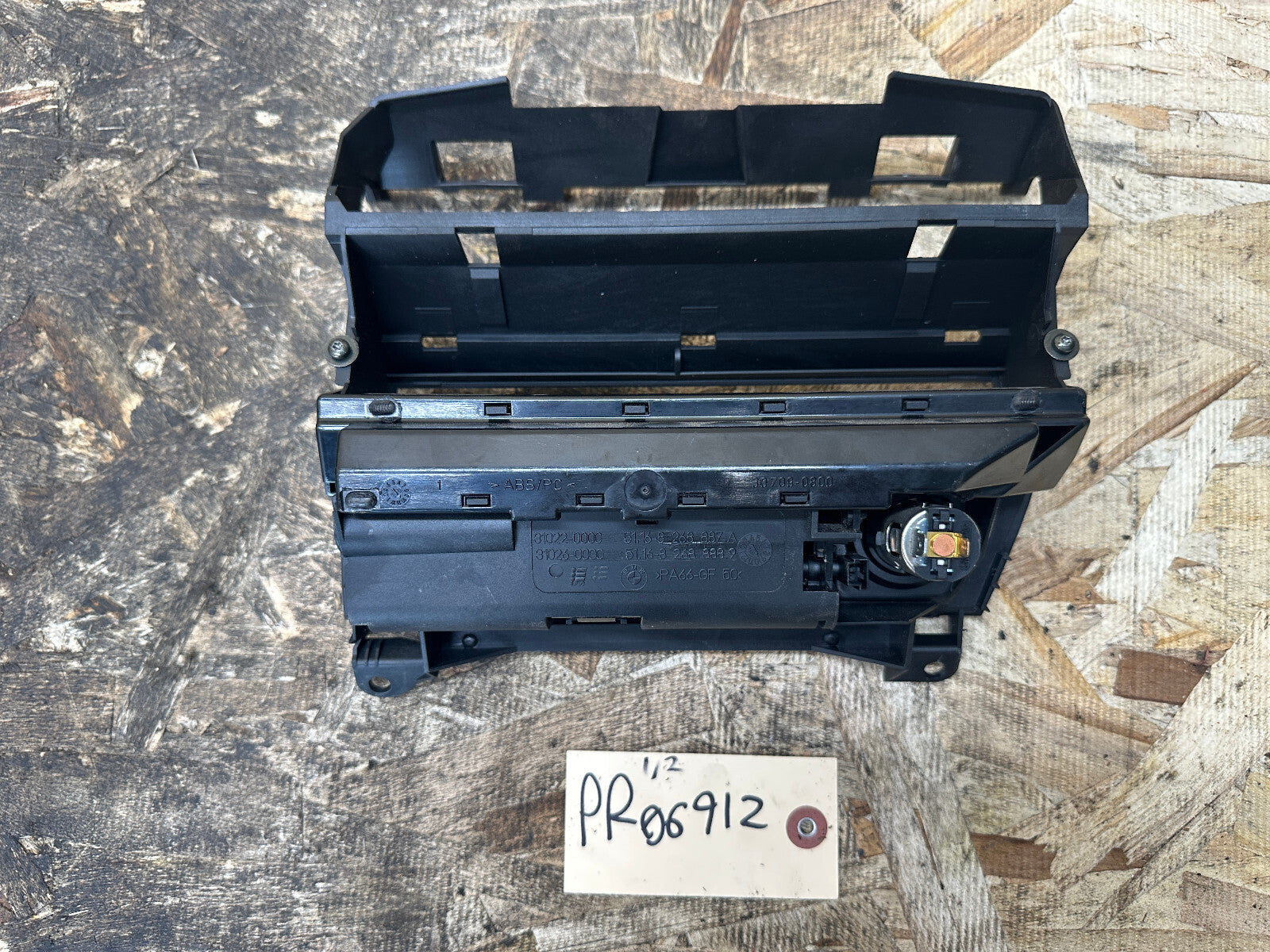 BMW 99-06 E46 3 SERIES CENTER STOREAGE TRIM+TRAY OEM 8268887+8268888
