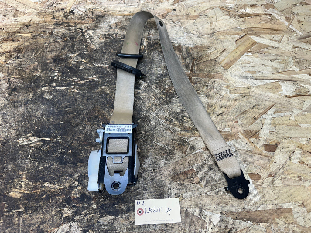 BMW 06-13 E70 X5 FRONT LEFT DRIVER SEAT BELT RETRACTOR BEIGE OEM 7171969