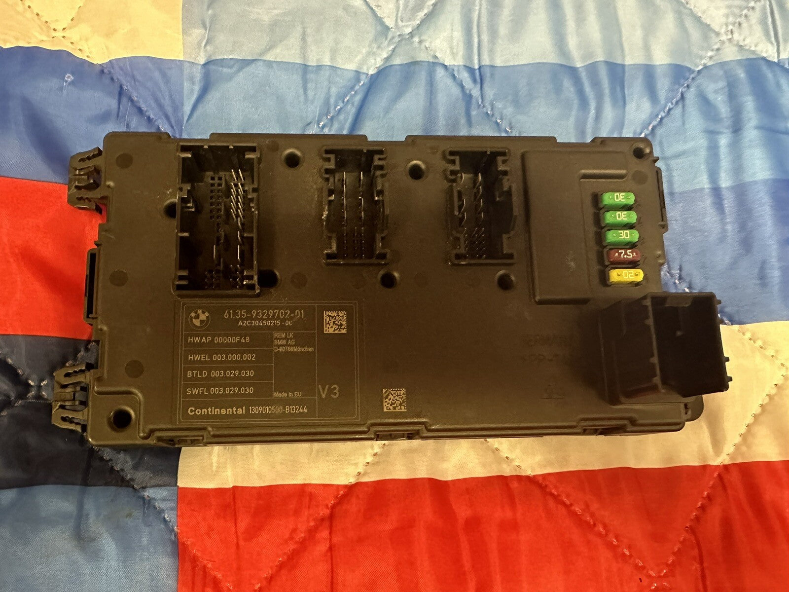 13-18 BMW 320i 328i FUSE BOX RELAY CONTROL MODULE UNIT OEM 9329702