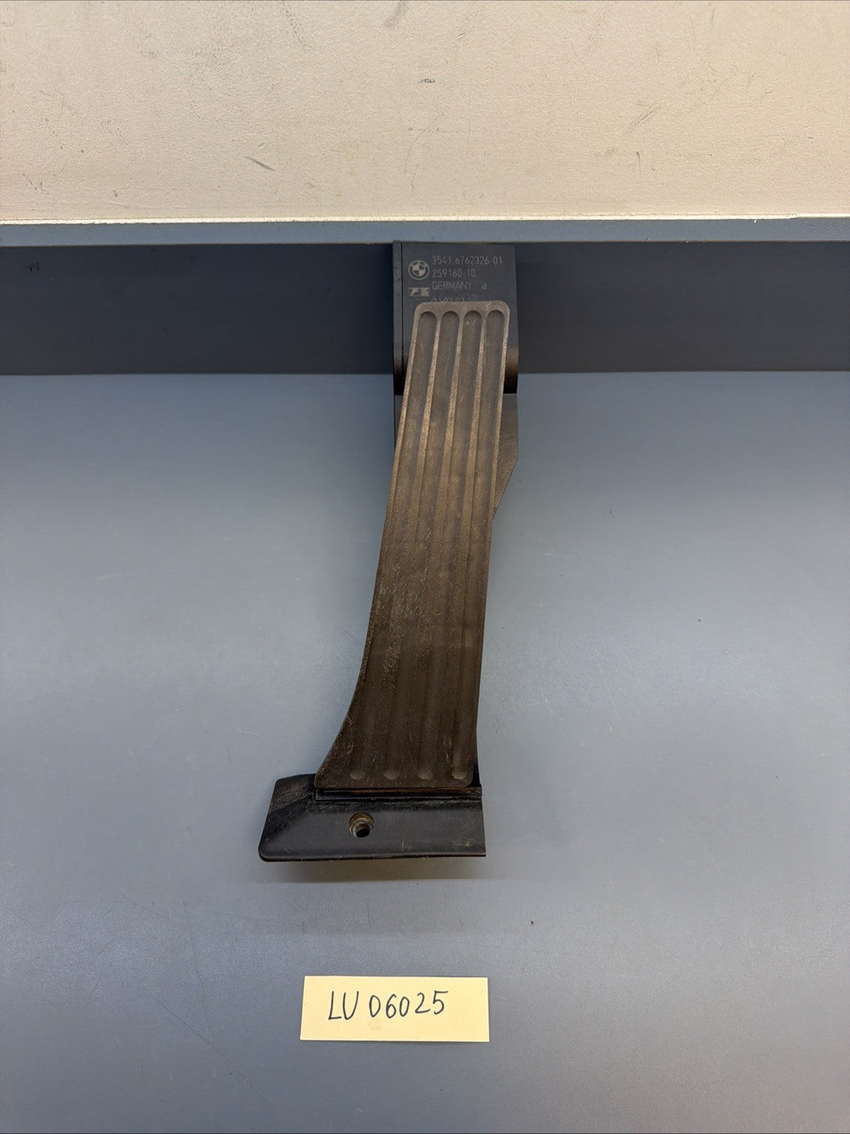 03-05 BMW E85 Z4 M54 A/T GAS ACCELERATION PEDAL 6762326 OEM