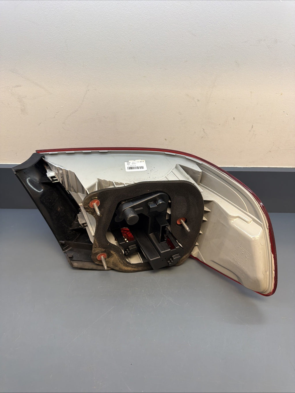 07-10 BMW E92 Coupe Right Side Outer Tail Light Taillight Lamp Pre-LCI 7174404