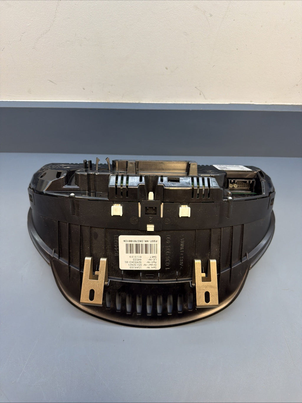 BMW 10-13 F10 5 SERIES SPEEDOMETER INSTRUMET GAUGE CLUSTER MPH 176K MILE 9249343
