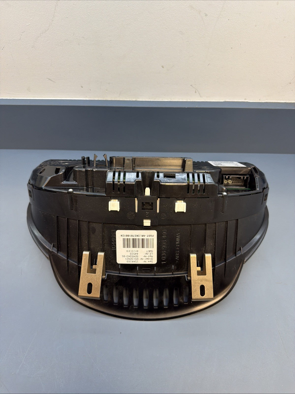 BMW 10-13 F10 5 SERIES SPEEDOMETER INSTRUMET GAUGE CLUSTER MPH 176K MILE 9249343