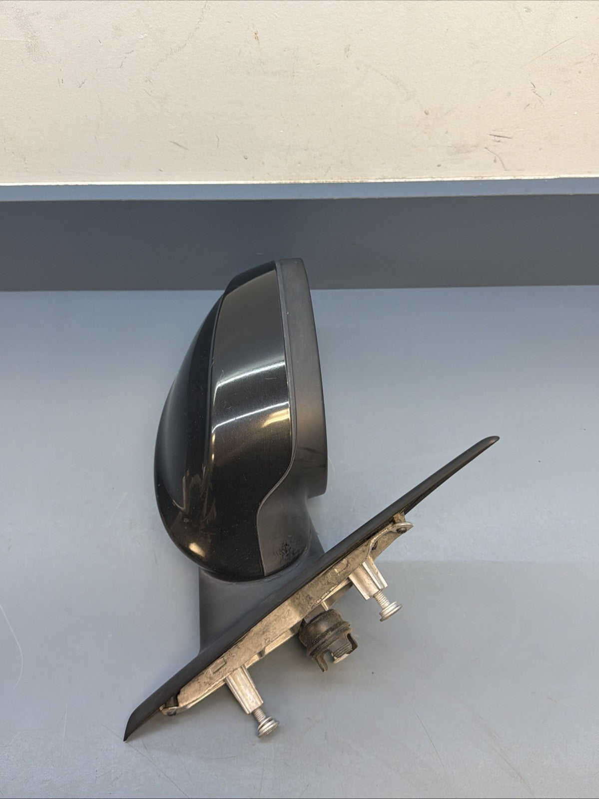 2006 BMW 330I E90 Sedan - Right Side View Mirror - 06-08 OEM 010803