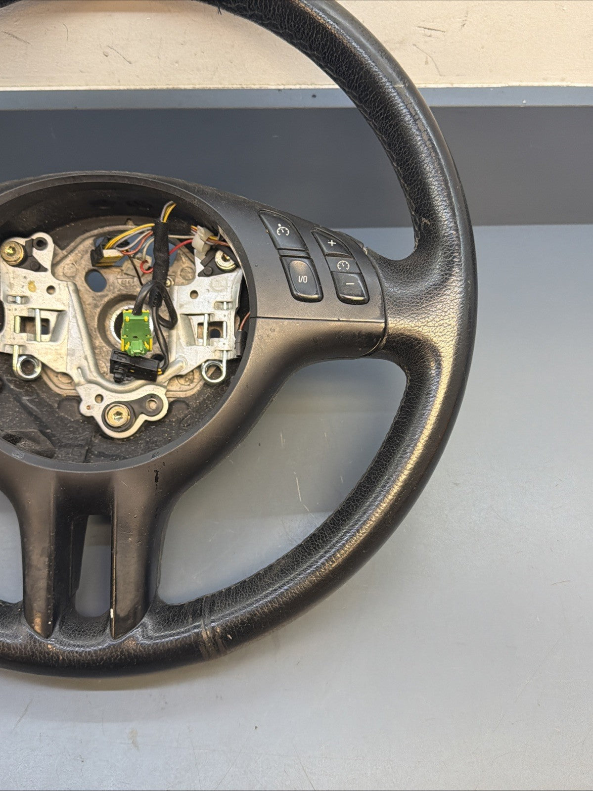 BMW 99-06 E46 3 SERIES BLACK LEATHER SPORT STEERING WHEEL OEM 101493/6760659