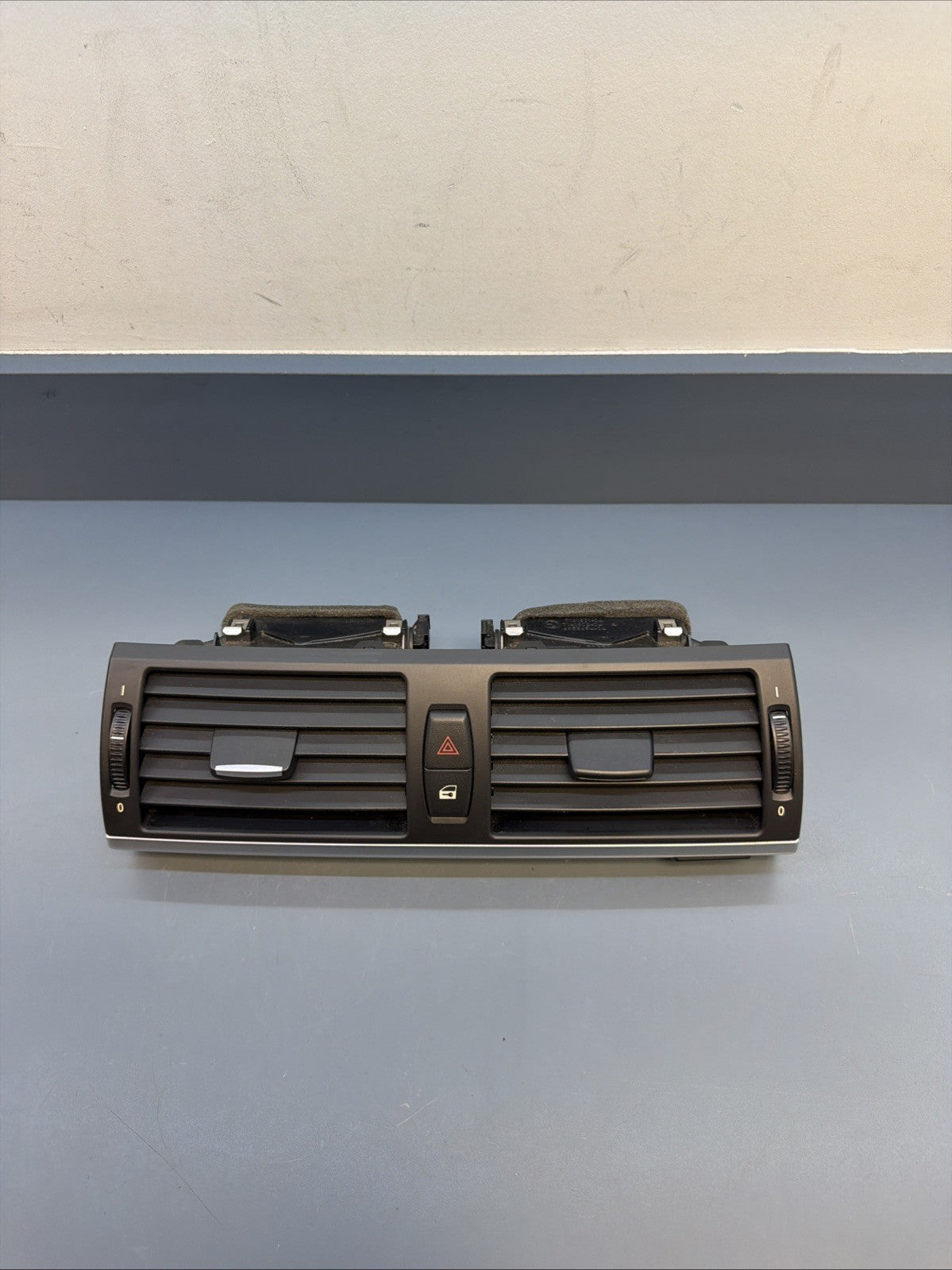 2007 - 2013 BMW X5 X5M E70 AC HEATER AIR VENT GRILLE NOZZLE DASH 7161801 OEM