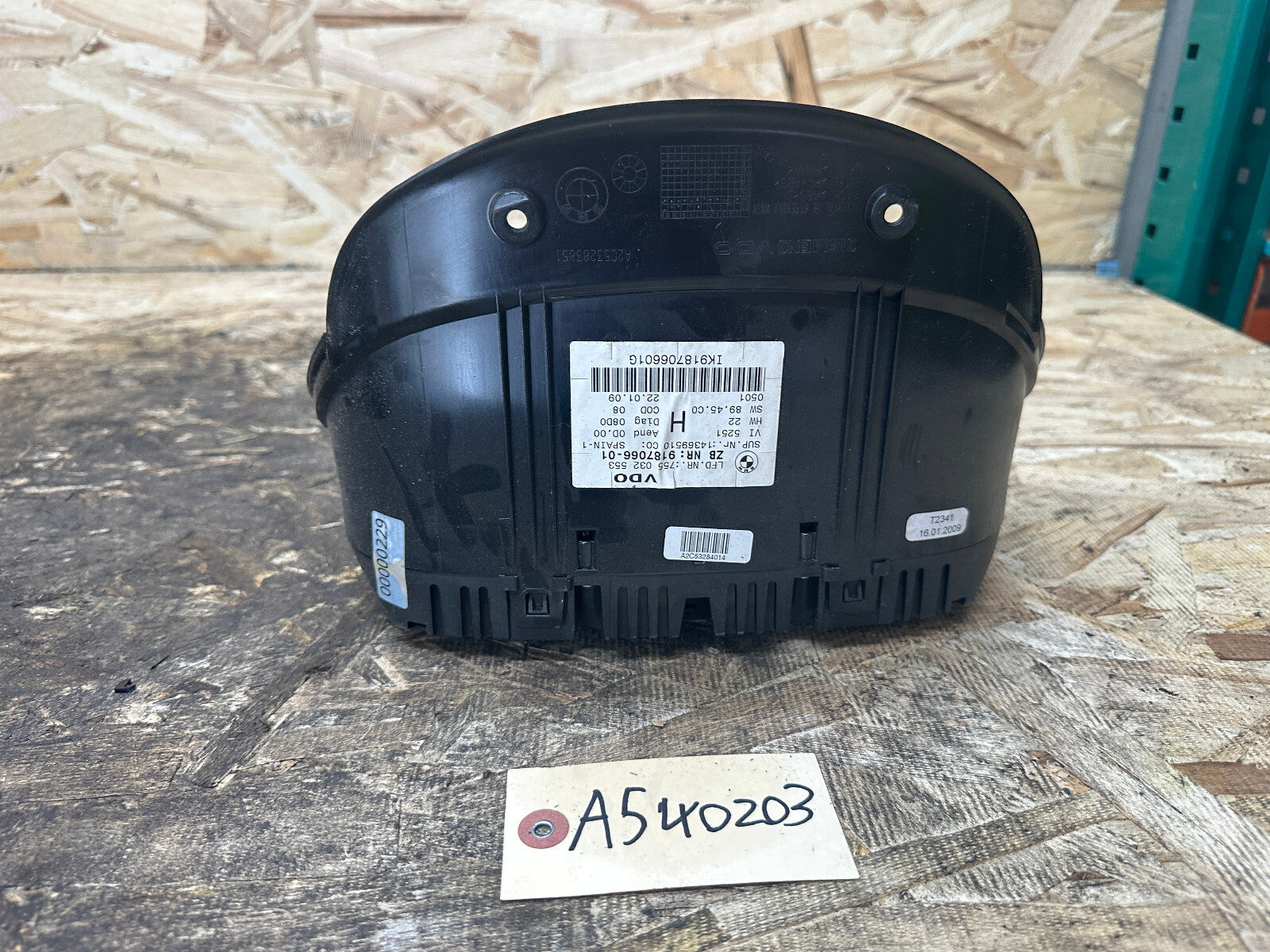 BMW 2006-2013 E90 3 SERIES SPEEDOMETER INSTRUMENT GAUGE CLUSTER BLACK 9187066