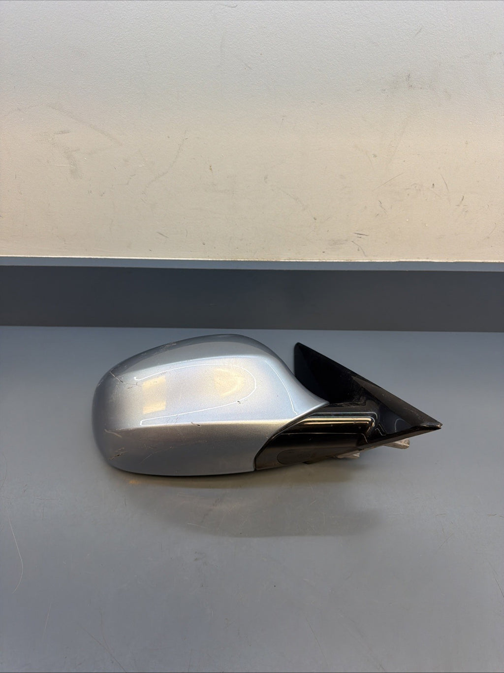 2009-2011 BMW E90 E91 3 Series Right Passenger Side Door Mirror 7182695