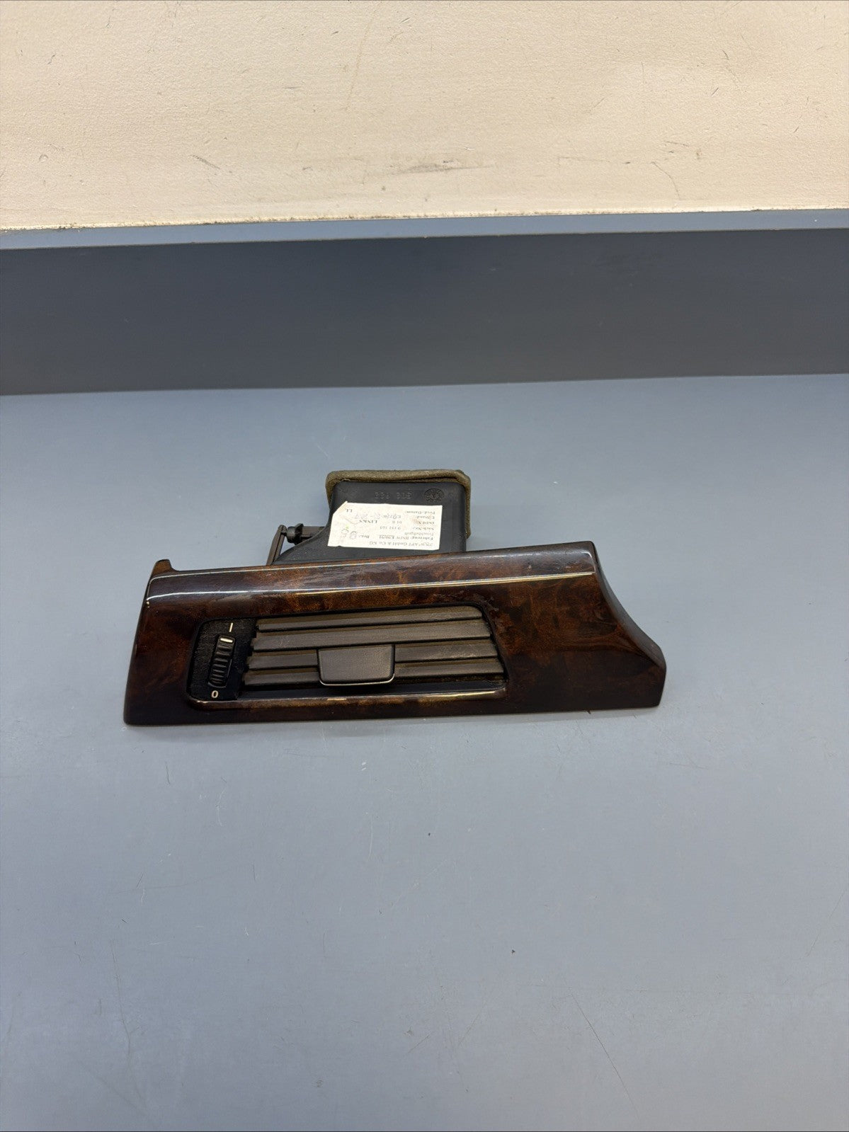  2006-13 BMW E90 E92 3 SERIES LEFT DRIVER DASHBOARD A/C VENT GRILLE TRIM 9151165