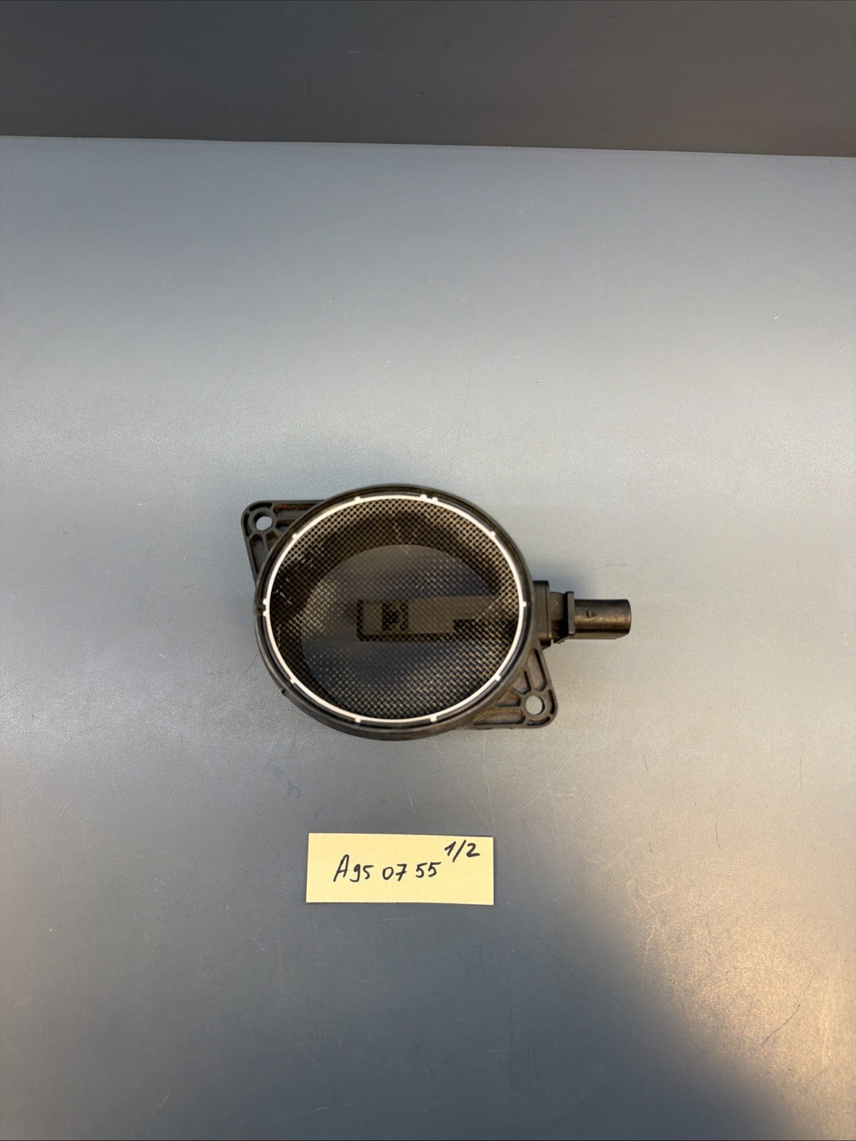 09-13 BMW E70 E90 X5 335d Diesel Engine Mass Air Flow Sensor MAF 8509725 OEM
