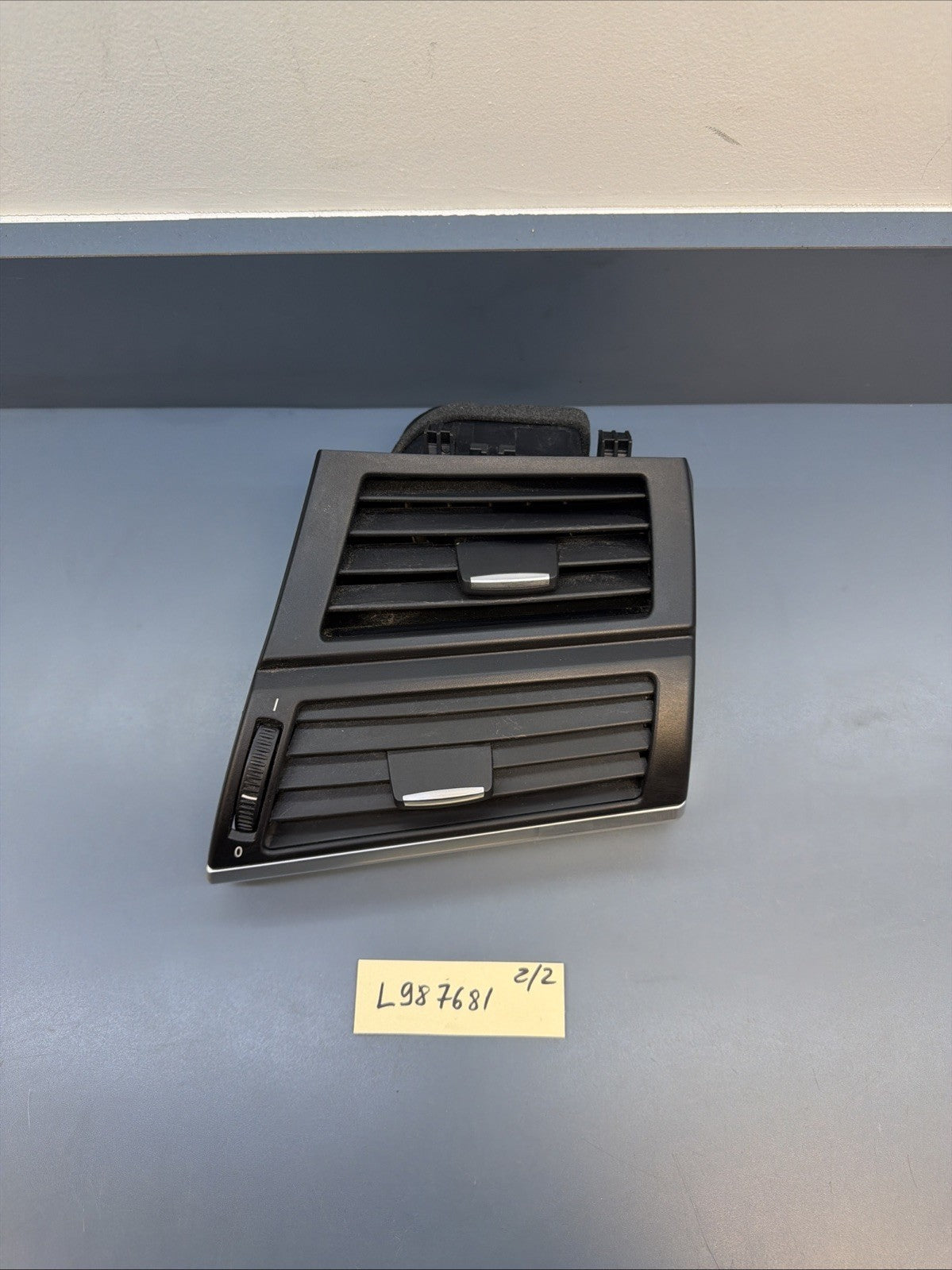 07-13 BMW X5 E70 Right Passenger Dash Ac Heater Air Vent Grille 9227768 OEM