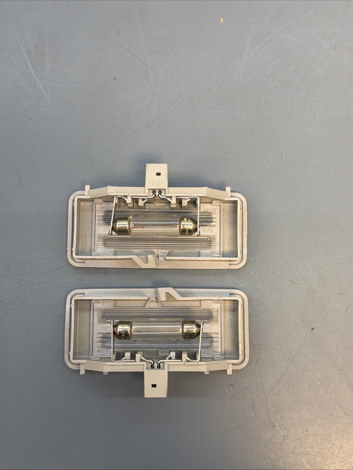 2005-2011 BMW E90 E91 E92 325i 328i Roof Lights Pair Vanity Lights  GRAY 6962011