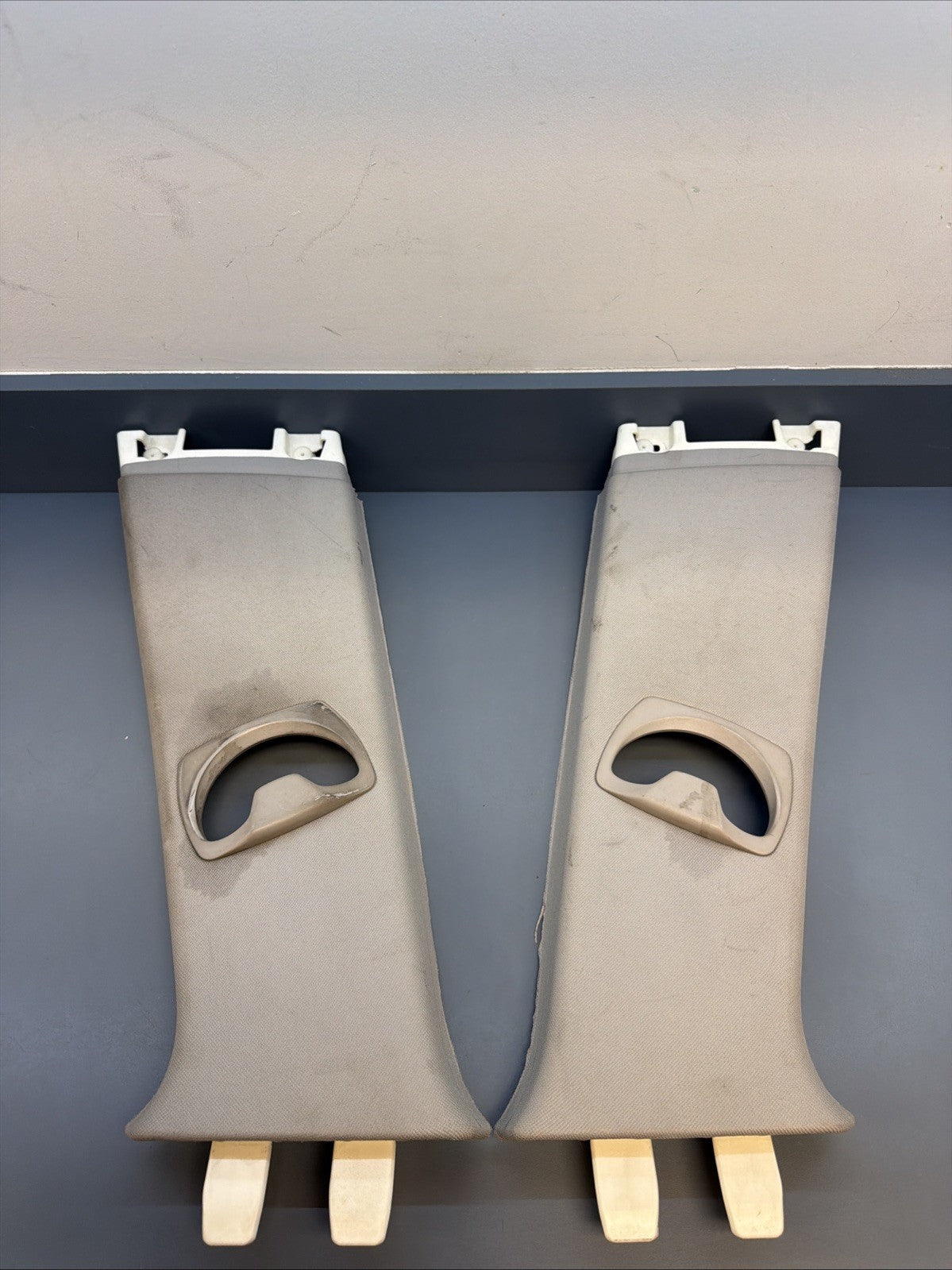06-12 BMW E90 E91 328i UPPER B PILLAR TRIM LEFT & RIGHT 7058336 7058336 *READ*