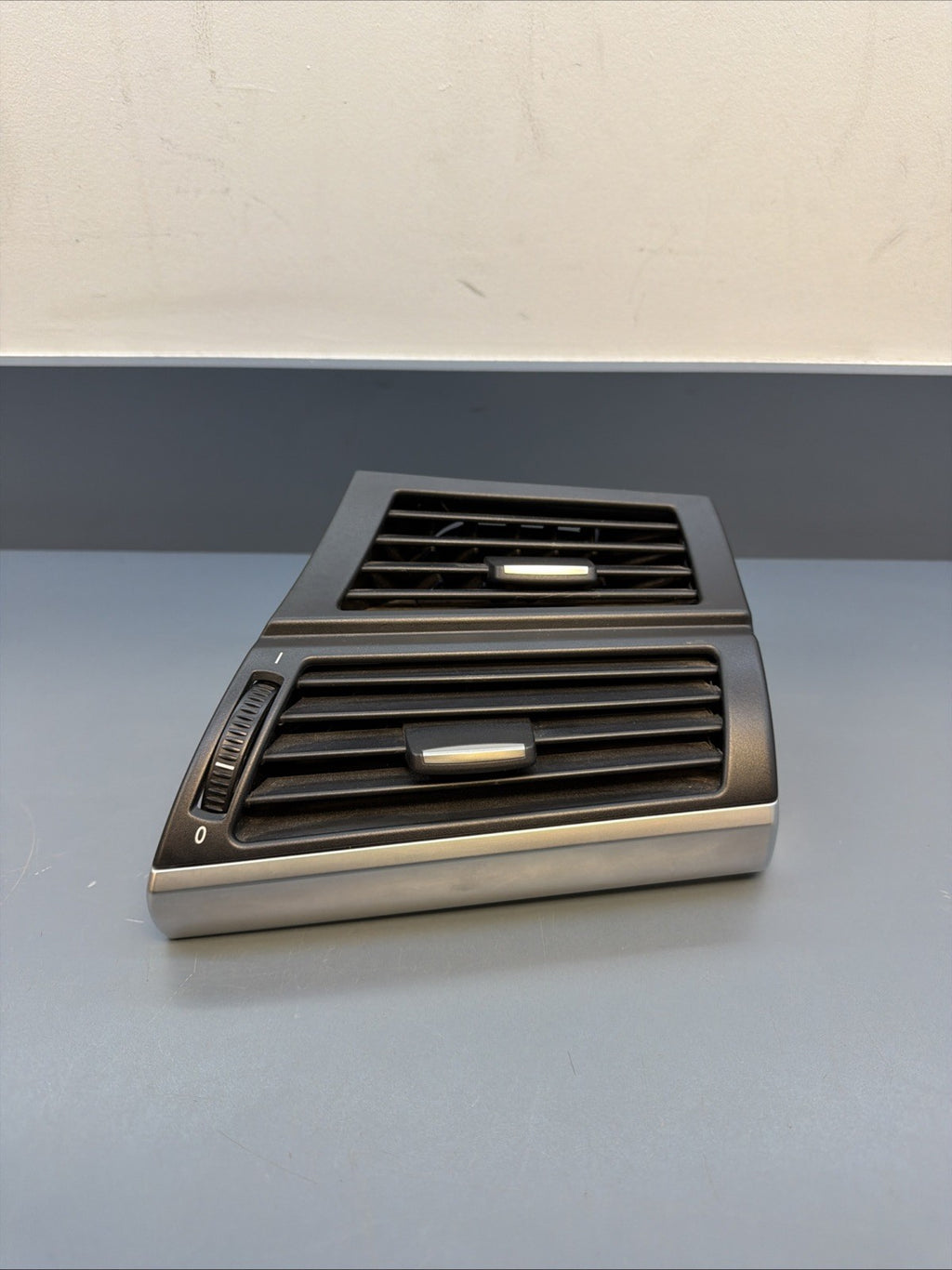 07-13 BMW X5 E70 Right Passenger Dash Ac Heater Air Vent Grille 9227768 OEM