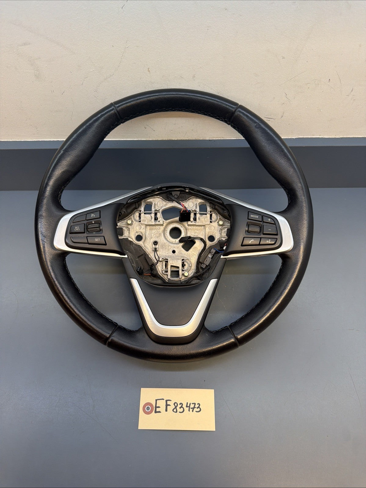 16-2022 BMW X1 F48 X2 F39 SPORT STEERING WHEEL W/ SWITCHES BLACK LEATHER 3082512