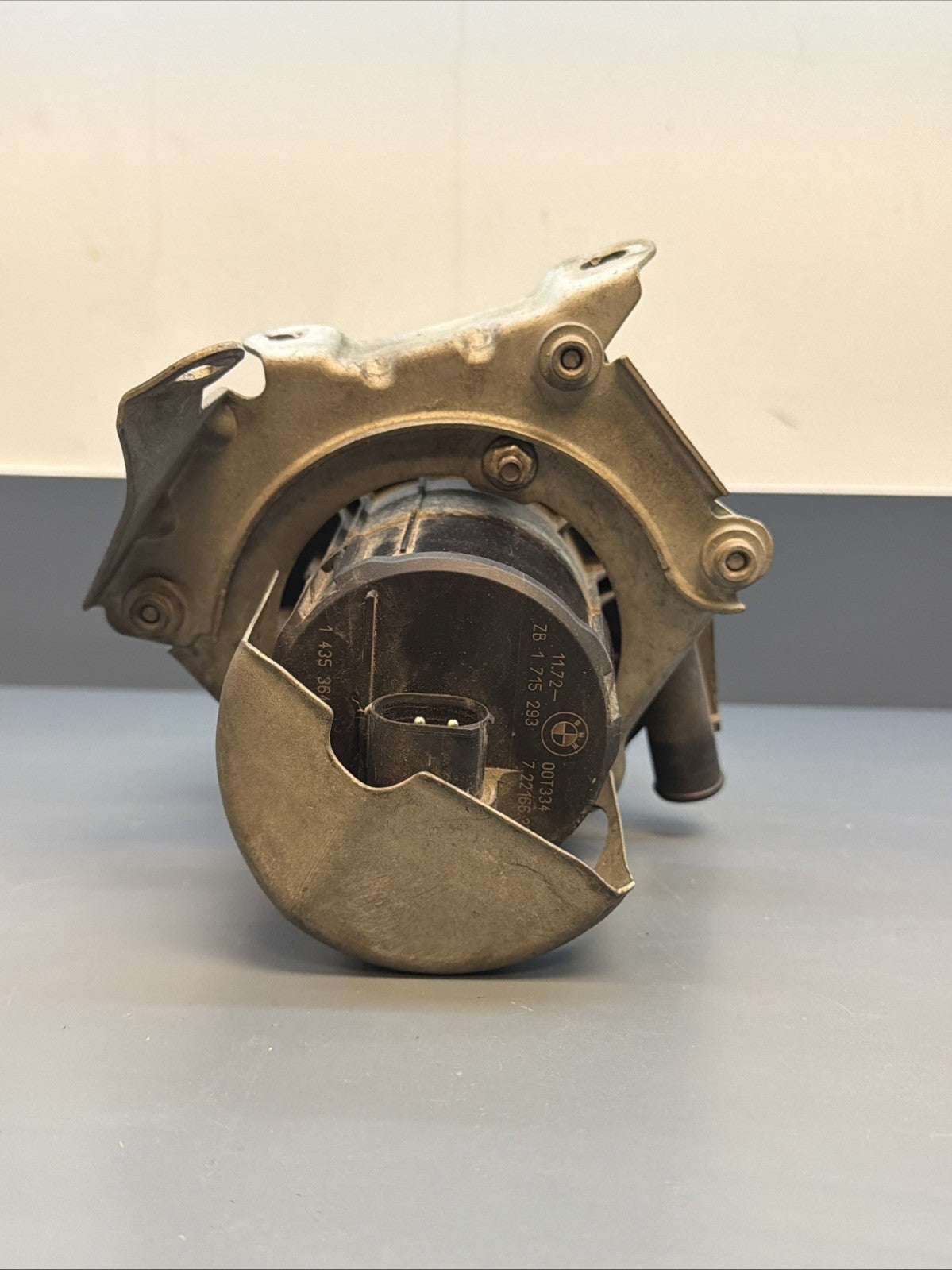 BMW E46 Secondary Air Pump Injection Smog Pump 1715293 99-03 323 325 328 330 M3