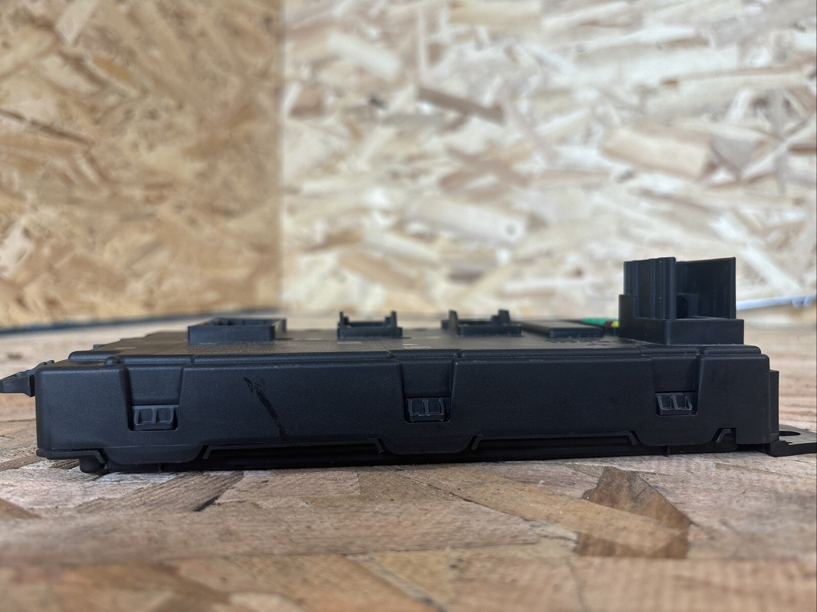 12-20 BMW F30 F32 F36 3/4 Series Rear Electric Body Control Module BCM Unit OEM
