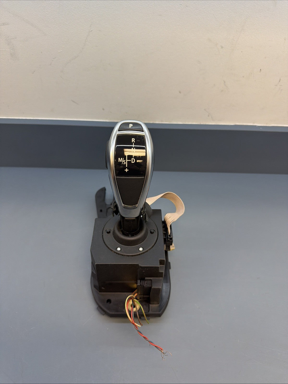 2013 2014 2015 BMW X1 Gear Floor Transmission Shifter 9260295