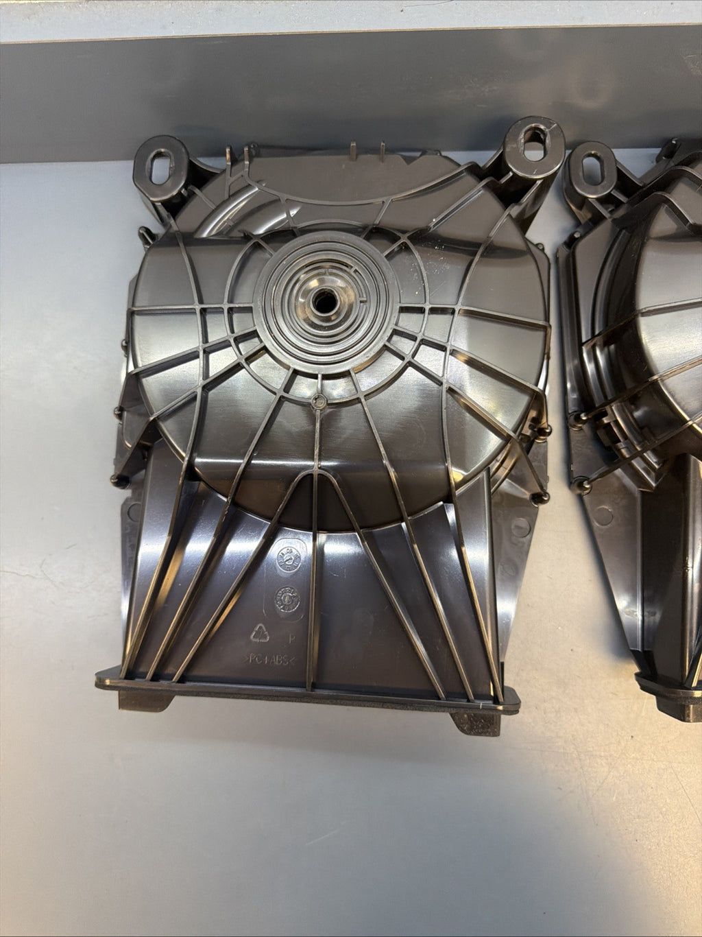 OEM BMW E88 E92 E93 335 M3 Floor Bass Speaker Sub Subwoofer Pair 9204785 9204786