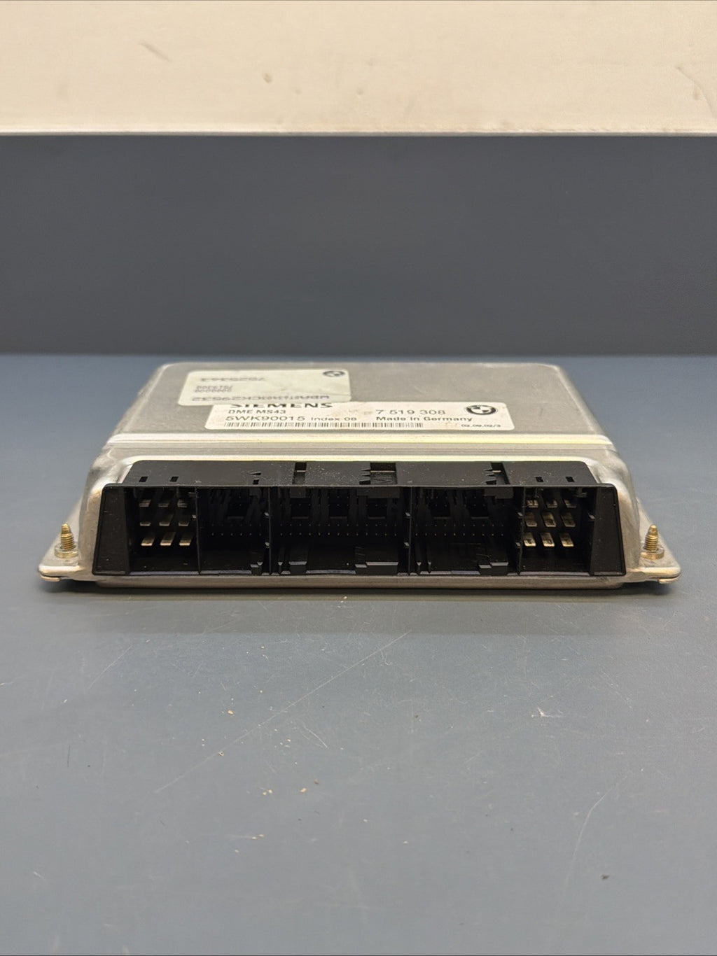 2001-2003 BMW 530i Engine Computer Control Module Unit ECU ECM 7519308 OEM