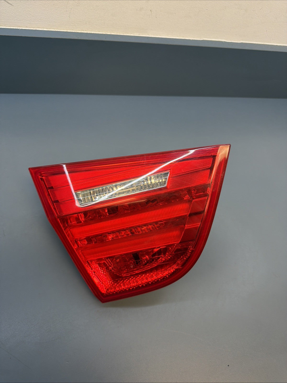 09-11 BMW E90 328i 335i Sedan Left Driver Trunk Taillight Light 7289427 OEM LCI