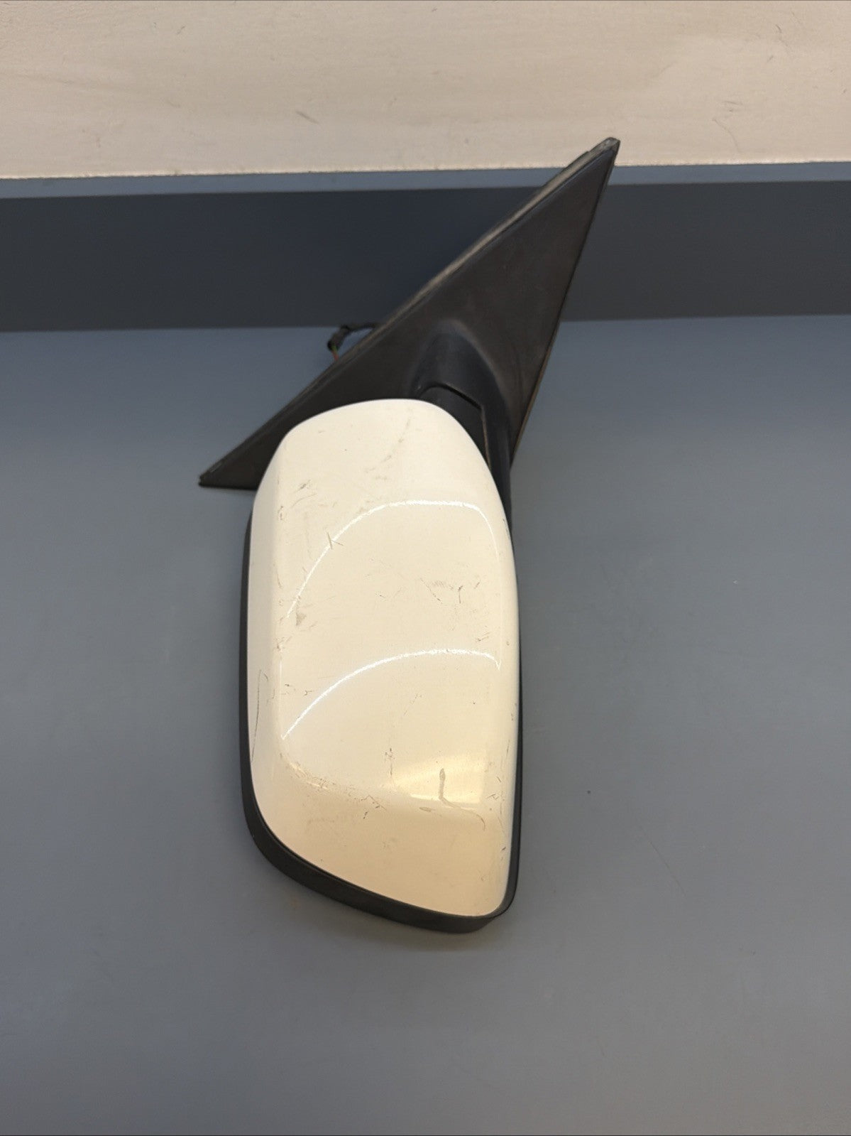 2006-2010 BMW 528i Front Right Side Door Side View Mirror Assembly 7043437 OEM