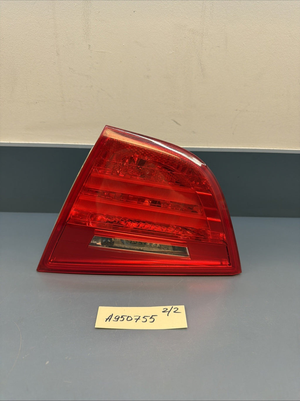 09-11 BMW 328I E90 LCI RH RIGHT REAR SIDE INNER TAIL LIGHT 7289428 OEM PASSANGER