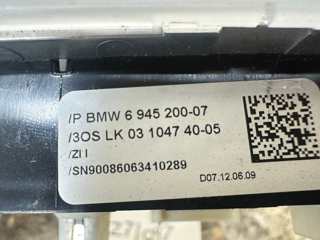 BMW 2005-2012 E90 E9X REAR INTERIOR READING DOME LIGHTS GRAY OEM 6945200