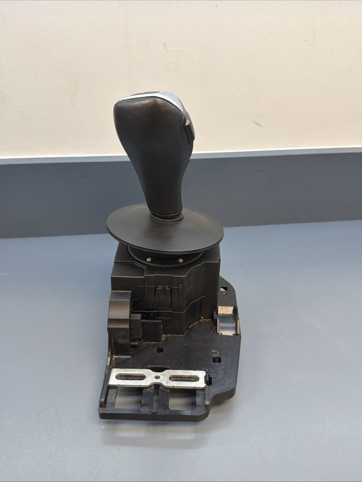 08-10 BMW 528I LCI AUTOMATIC GEAR LEVER FLOOR SHIFT SHIFTER BOX 9189638 OEM