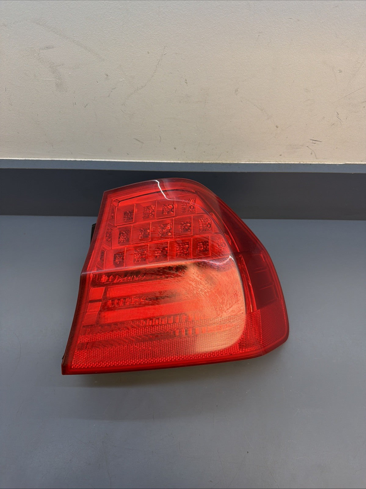 09-11 Bmw E90 328 335 M3 Rear Right Side LED Outer Taillight Lamp Oem 7289430