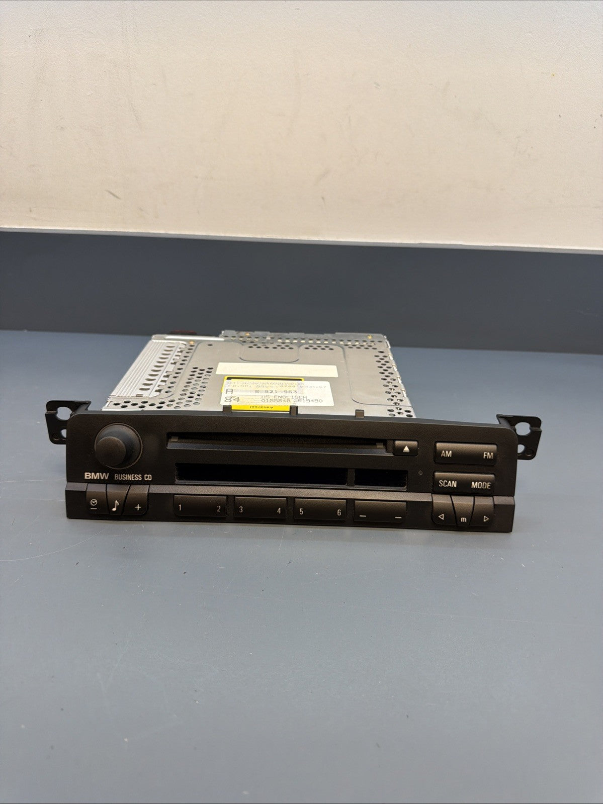 BMW 97-06 E46 3 SERIES BUSINESS CD AM/FM RADIO PLAYER OEM 6921963