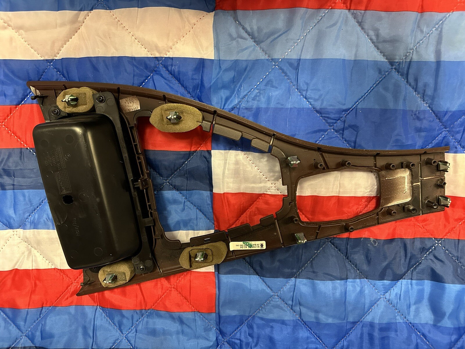 09-13 BMW E90 E92 328i 335i M3 LCI CENTER CONSOLE WOOD CIC TRIM OEM 9198283