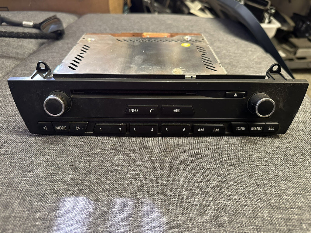 2003-2009 BMW X3 RADIO RECEIVER AM FM CD PLAYER INFO PHONE NAV OEM 132640 10