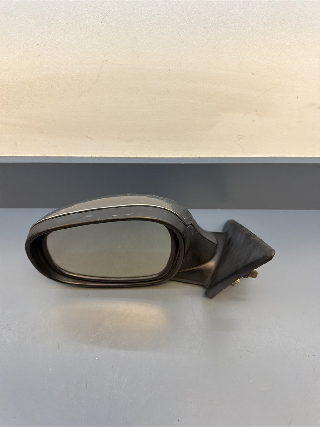 09-11 OEM BMW E90 E91 Sedan LCI Driver Side Mirror Assembly Heated 7182695 OEM