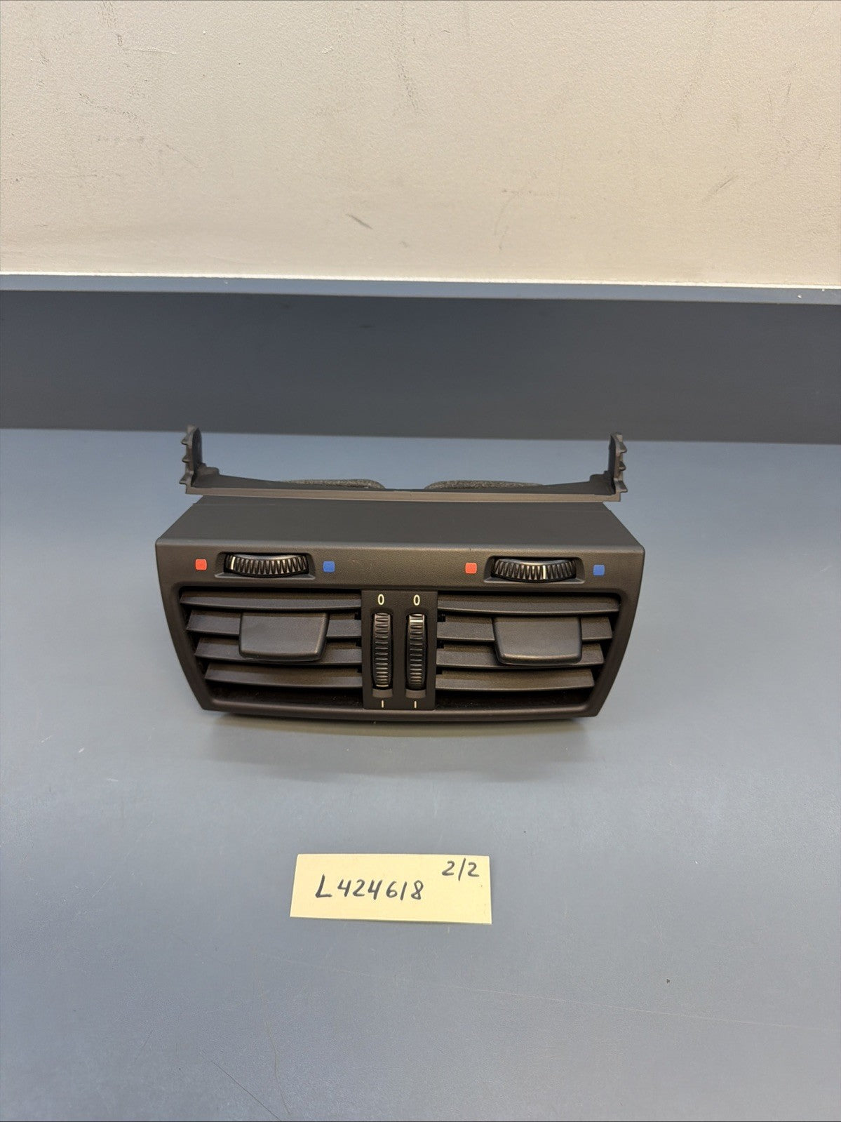 2007-2014 BMW X5 E70 REAR CENTER DASH AIR VENT DUCT 6954953 OEM