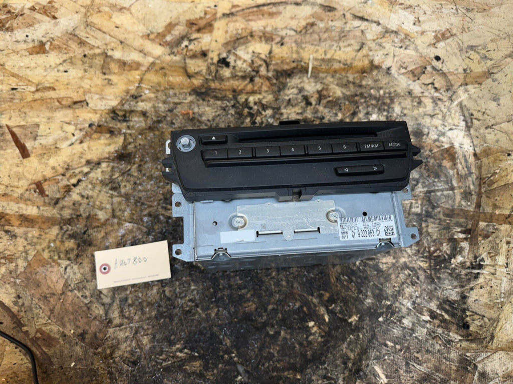 BMW E90 335xi GPS NAVIGATION RADIO CD PLAYER OEM BMW 9222863