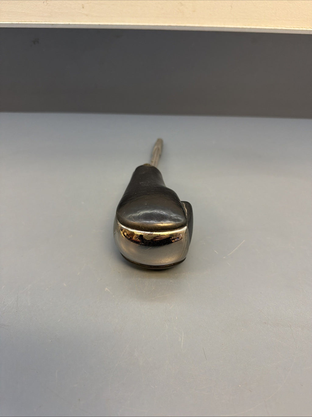 BMW OEM E60 automatic trans black & chrome shift knob shifter lever auto 7585790