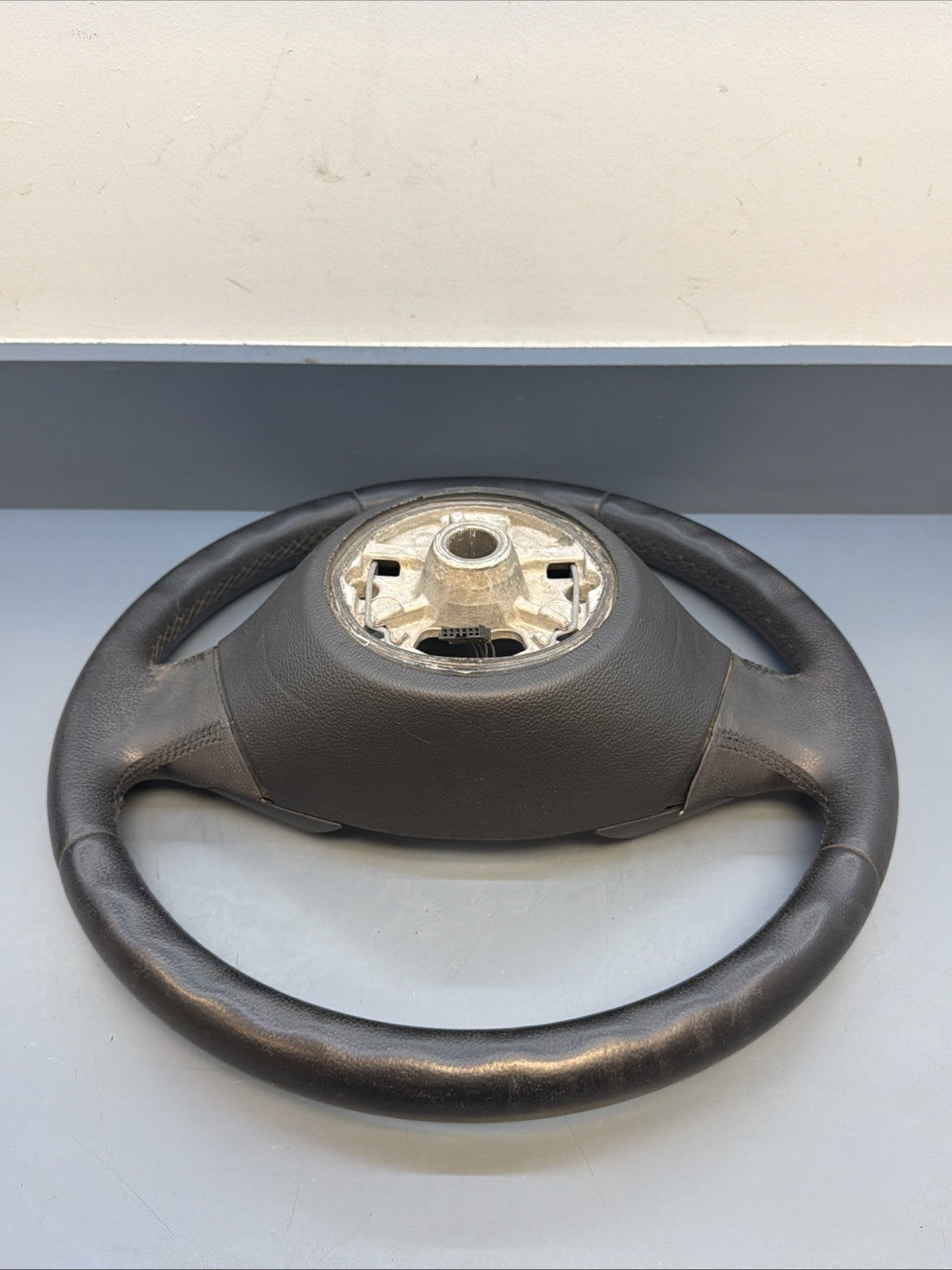BMW 2006-2012 E90 E9X 3 SERIES BLACK LEATHER STEERING WHEEL OEM 3375E901