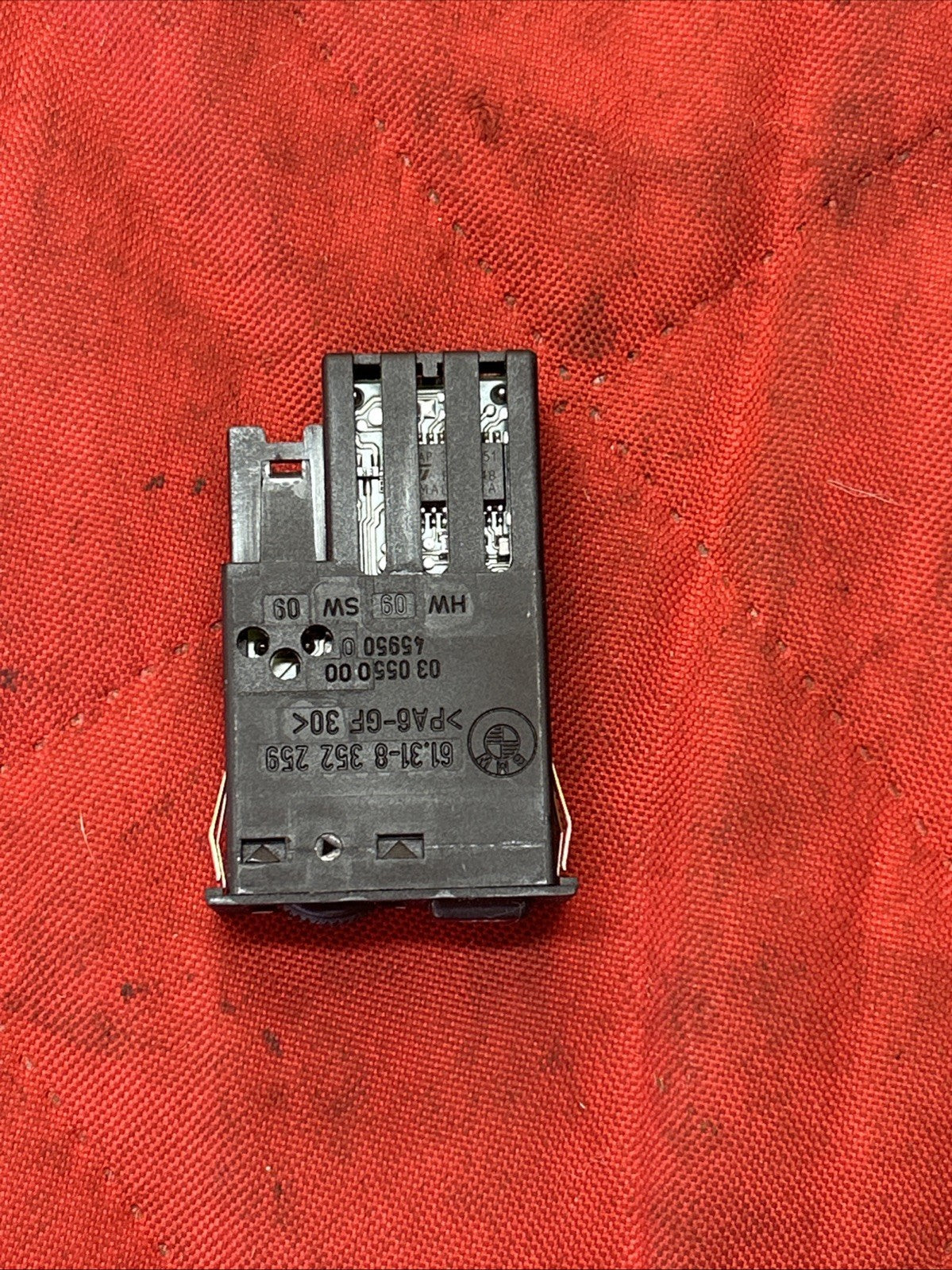 BMW E38 E39 Heated Seat Switch Buttons OEM 8352259