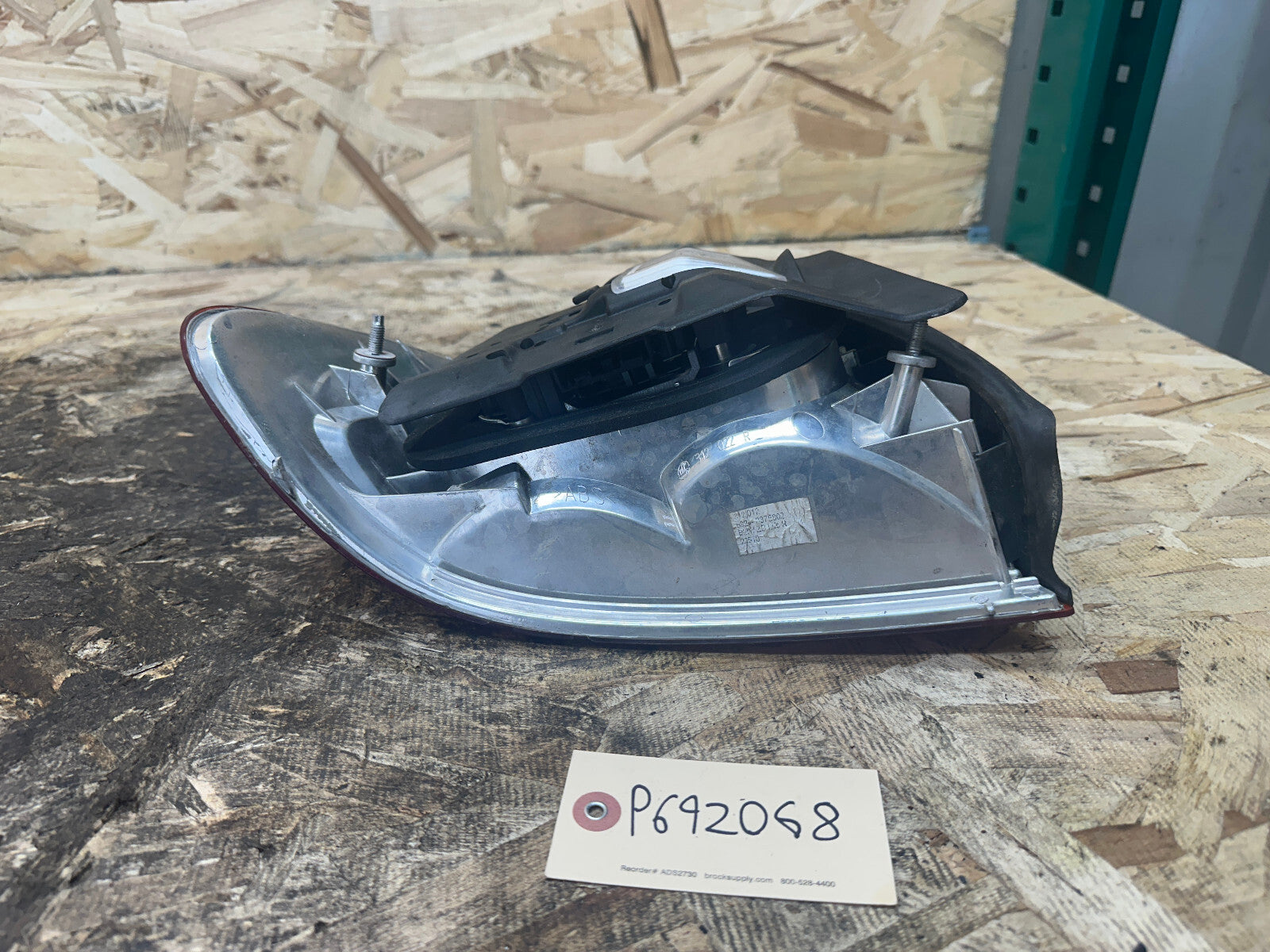 BMW 03-06 E46 LCI 3 SERIES CONVERTIBLE REAR OUTER TAIL LIGHTS L+R 2PC SET