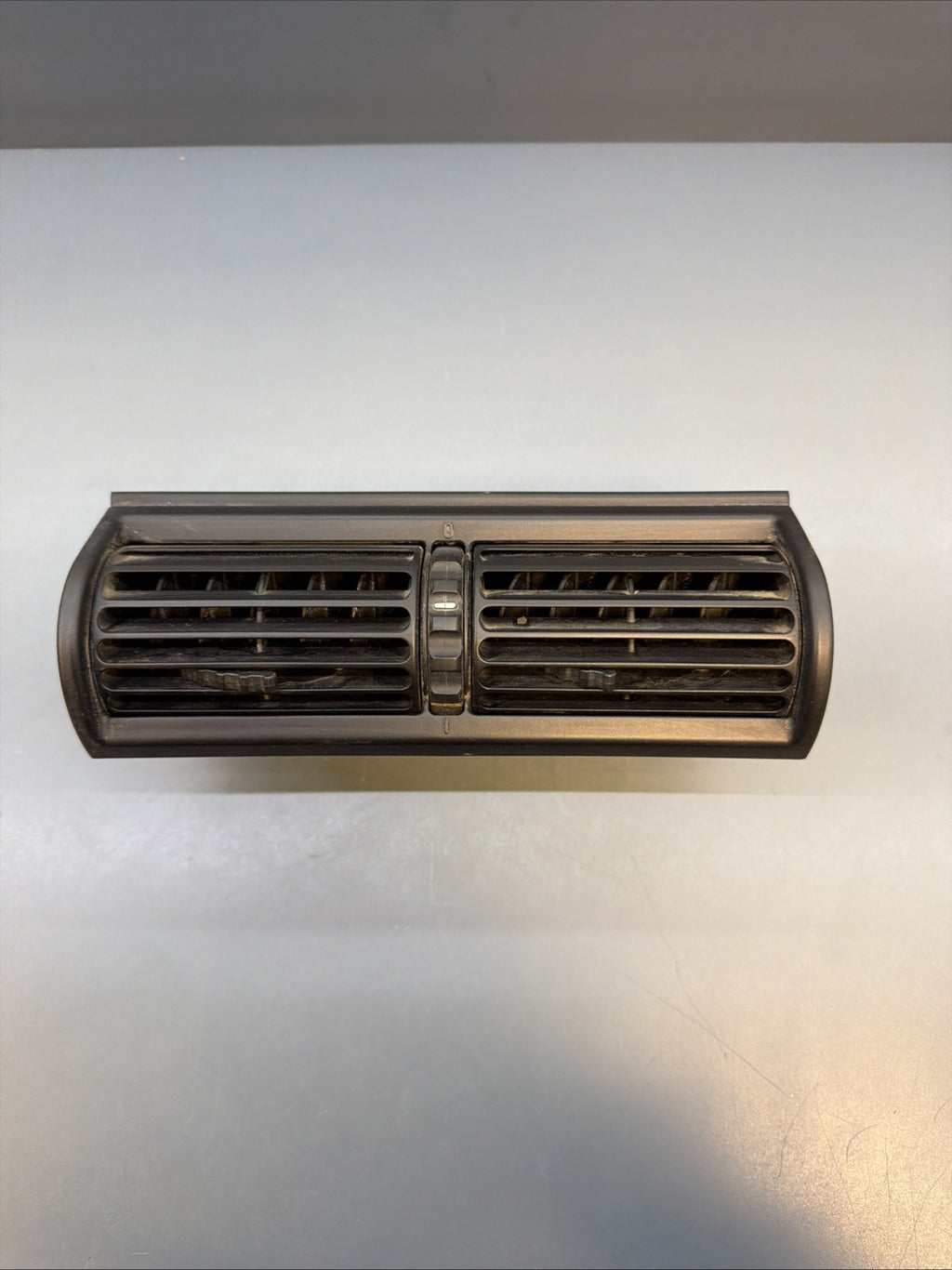 1996-2002 BMW Z3 E36 Center Dash Middle Dual Air Vent A/C Vents OEM 8397713