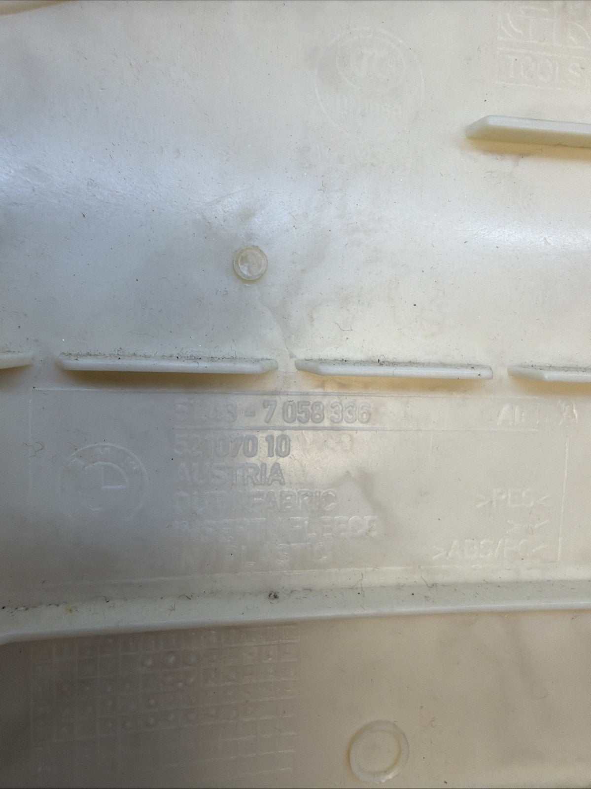 BMW E90 325 328 330 335 Center Middle Upper B Pillar Cover Trims Set OEM 7058335